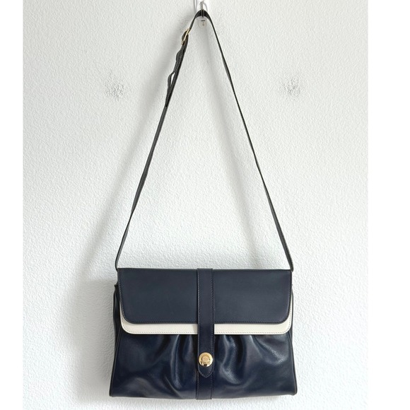 Salvatore Ferragamo Handbags - Vintage Salvatore Ferragamo Shoulder Bag Medium Navy Blue Leather Gold Hardware